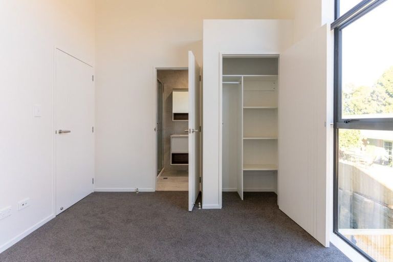 Photo of property in 7 Rangimarie Close, Opaheke, Papakura, 2113