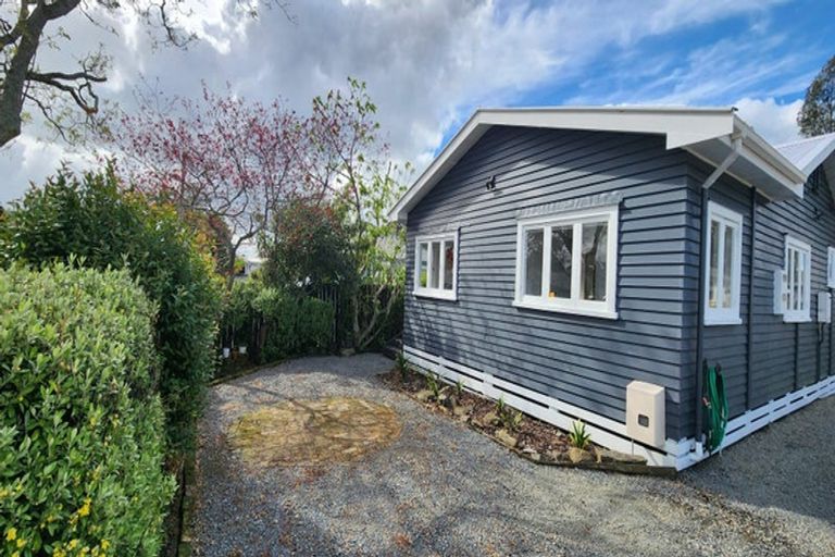 Photo of property in 18 Walsh Street, Forest Lake, Hamilton, 3200