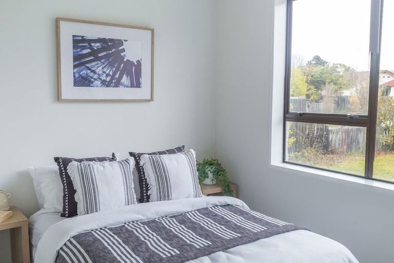 Photo of property in 9 Genista Place, Parklands, Christchurch, 8083