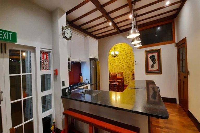 Photo of property in 361 Karori Road, Karori, Wellington, 6012