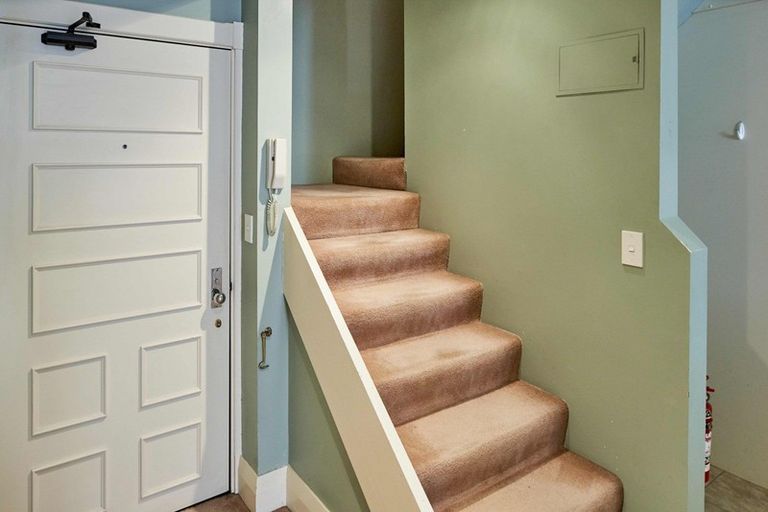 Photo of property in Whitmore Apartments, 1c/7 Stout Street, Wellington Central, Wellington, 6011