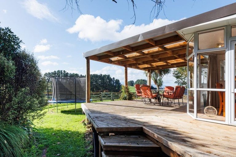 Photo of property in 205 Fairfield Road, Rongotea, Palmerston North, 4476