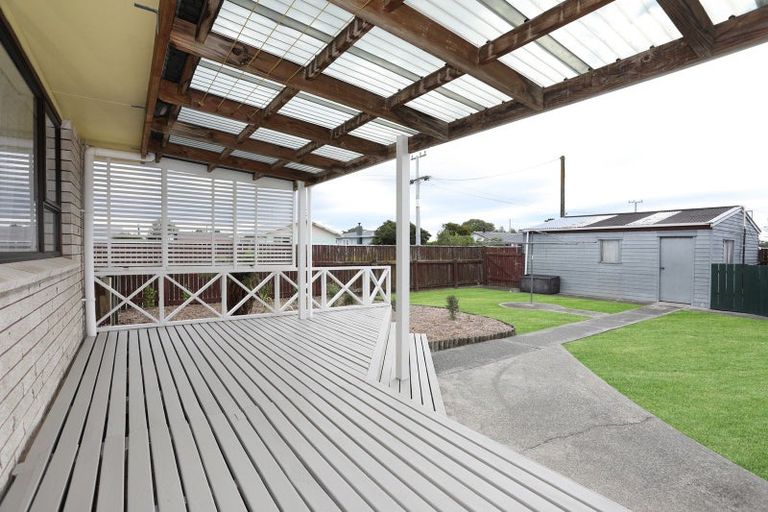 Photo of property in 7 Cemetery Road, Sanson, 4817