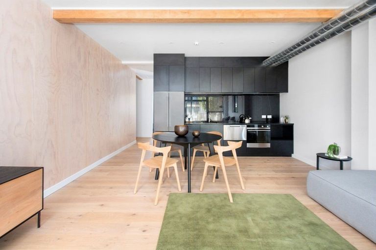 Photo of property in 4 Hobsonville Point Road, Hobsonville, Auckland, 0616