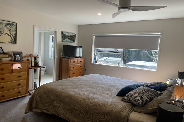 Photo of property in 4 Butterworth Crescent, Papamoa Beach, Papamoa, 3118