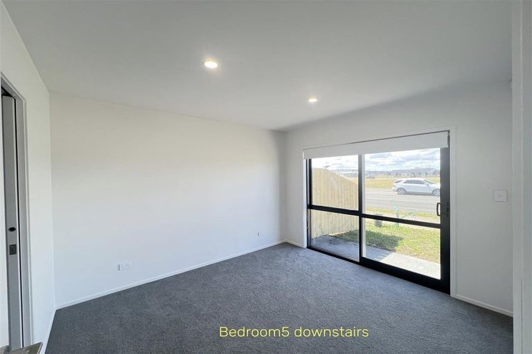 Photo of property in 2 Kaitiaki Drive, Clarks Beach, 2122