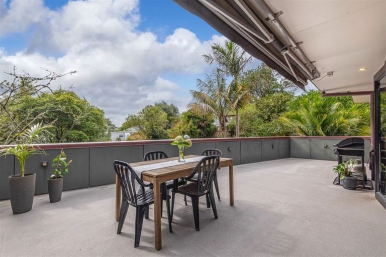 Photo of property in 10a Moore Street, Leamington, Cambridge, 3432