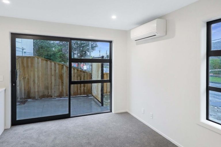 Photo of property in 1/92 Oxford Terrace, Epuni, Lower Hutt, 5011