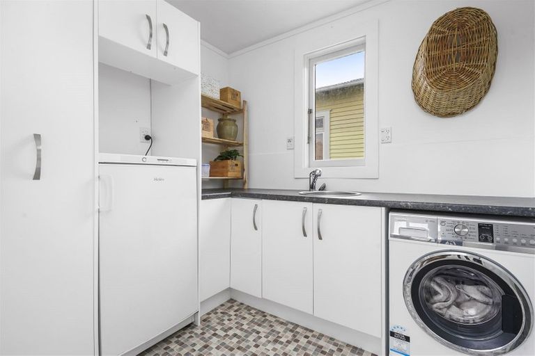 Photo of property in 12 Taniwha Street, Frankton, Hamilton, 3204