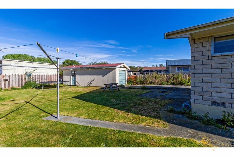 Photo of property in 16 Flatman Crescent, Geraldine, 7930