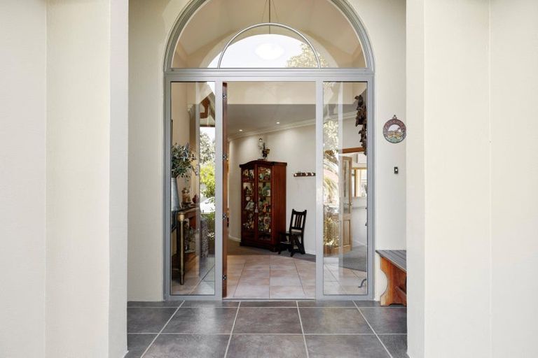 Photo of property in 114 Tuihana Drive, Papamoa Beach, Papamoa, 3118