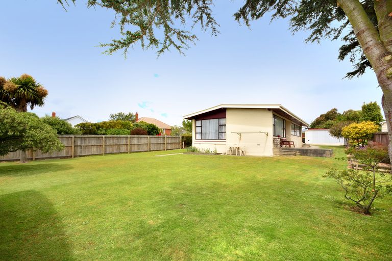 Photo of property in 12 Lock Street, Saint Clair, Dunedin, 9012