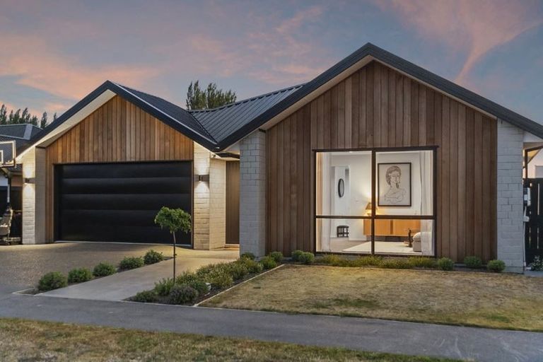 Photo of property in 9 Mills Road, Marshland, Christchurch, 8051