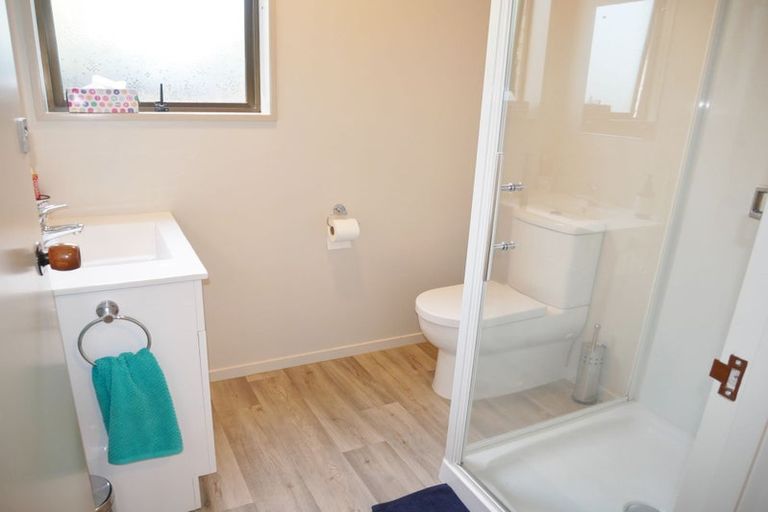 Photo of property in 60d Mcfaddens Road, St Albans, Christchurch, 8052