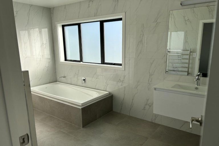 Photo of property in 1 Whites Way, Te Kauwhata, 3710