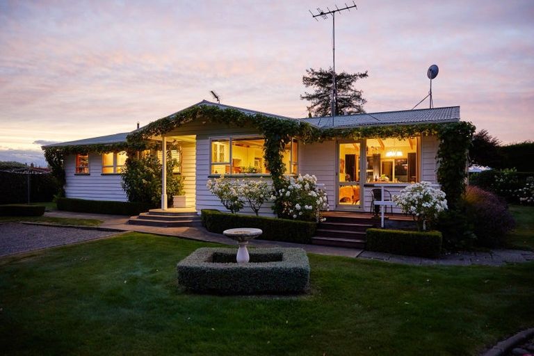 Photo of property in 22 Burnside Avenue, Springlands, Blenheim, 7272