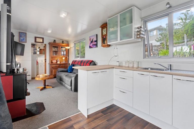 Photo of property in 17 Moana View, Raumanga, Whangarei, 0110