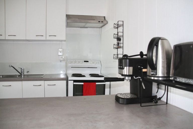 Photo of property in 2 Nikau Street, Newtown, Wellington, 6021