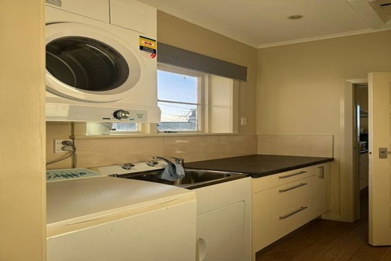 Photo of property in 110 Homebush Road, Khandallah, Wellington, 6035