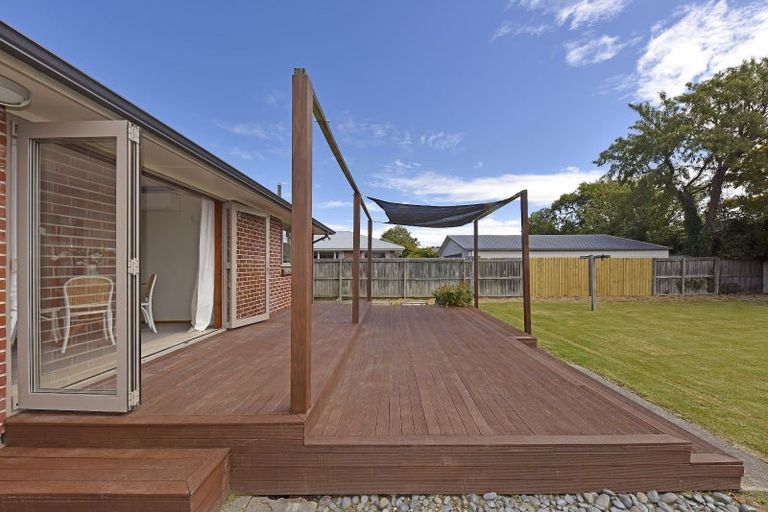 Photo of property in 16 Derwent Street, Bryndwr, Christchurch, 8053