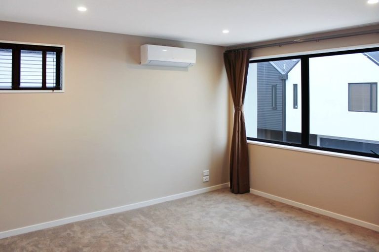 Photo of property in 77 The Runway, Wigram, Christchurch, 8042