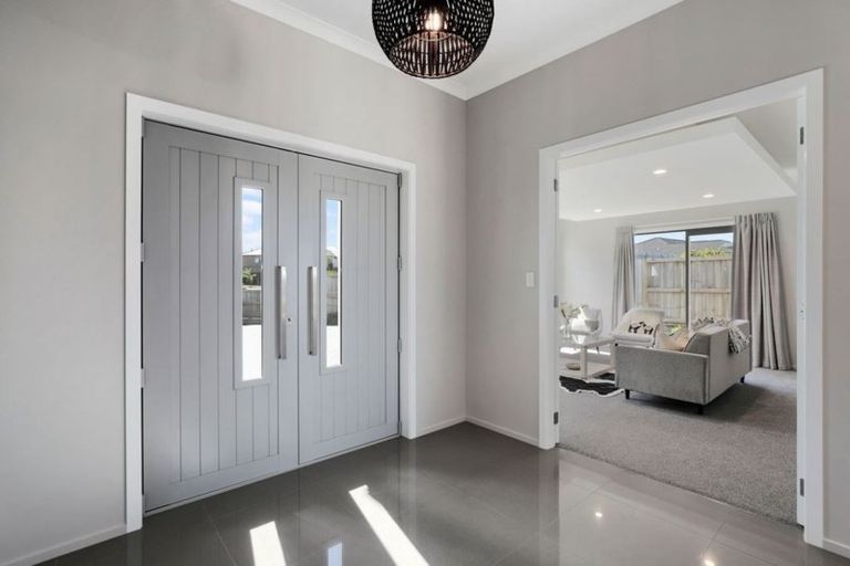 Photo of property in 5 Kemble Place, Flagstaff, Hamilton, 3210