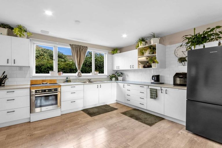 Photo of property in 21 Marshs Road, Templeton, Christchurch, 8042