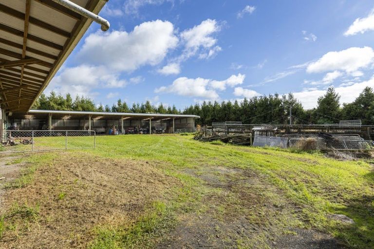 Photo of property in 77 Matarikoriko Road, Brixton, Waitara, 4382