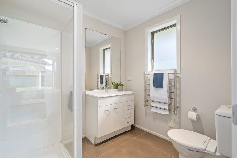 Photo of property in 19 Watkins Road, Cambridge, 3434