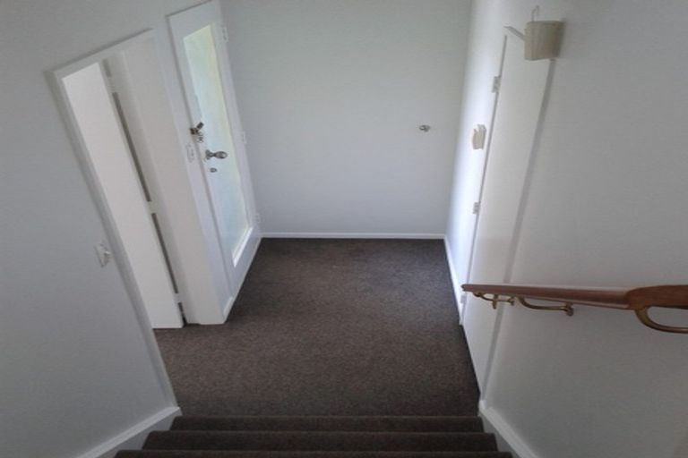 Photo of property in 15b Dormar Place, Churton Park, Wellington, 6037