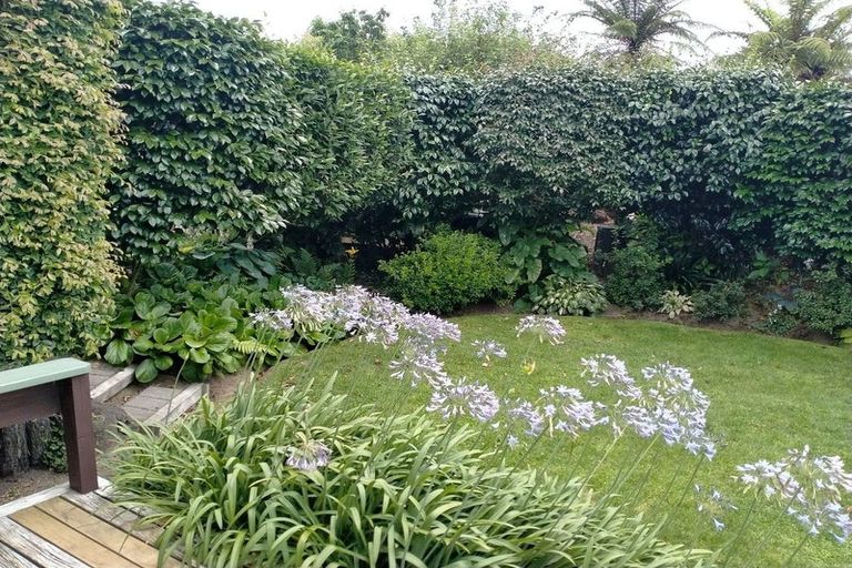 Photo of property in 27 Wychwood Crescent, Springfield, Rotorua, 3015