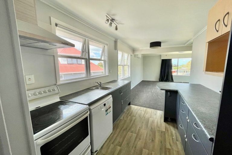 Photo of property in 540 Weymouth Road, Weymouth, Auckland, 2103