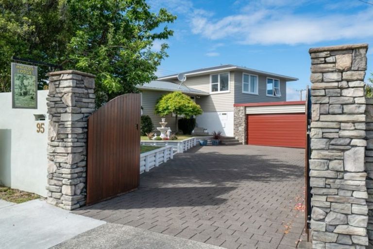 Photo of property in 95 Rainbow Drive, Rainbow Point, Taupo, 3330