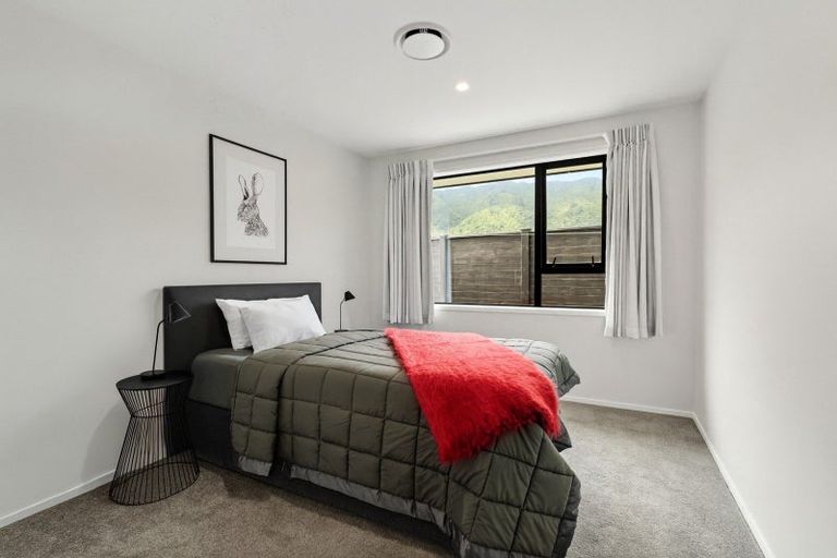 Photo of property in 161 Karuhiruhi Street, Waikanae, 5036