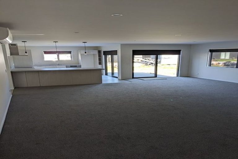 Photo of property in 10 Waddell Street, Lake Hawea, 9382