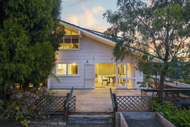 Photo of property in 257 East Coast Road, Mairangi Bay, Auckland, 0630