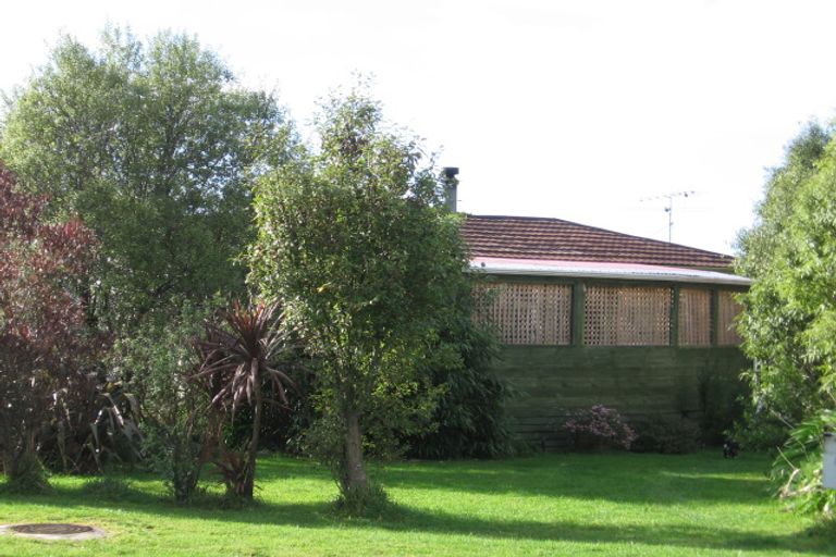 Photo of property in 2 Hart Street, Featherston, 5710