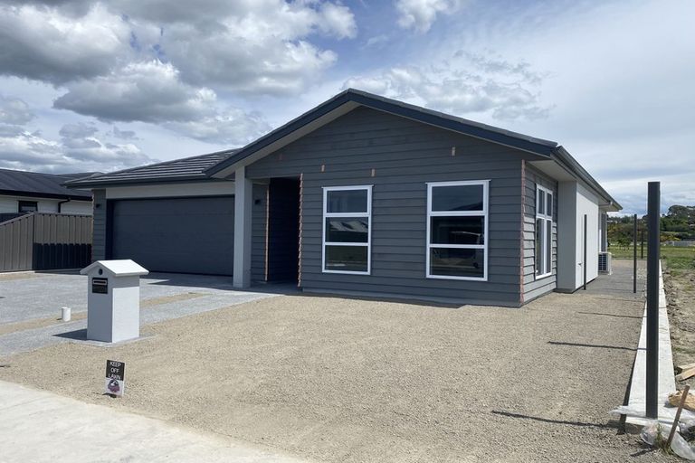 Photo of property in 11 Monowai Street, Poraiti, Napier, 4112