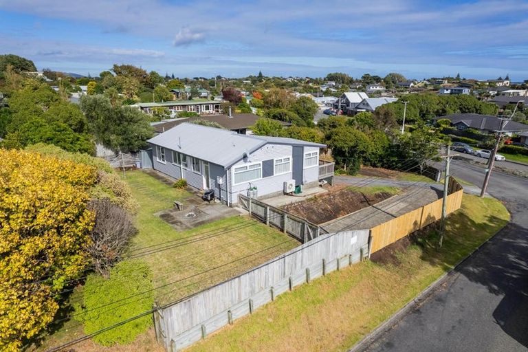 Photo of property in 172 Matai Road, Raumati Beach, Paraparaumu, 5032