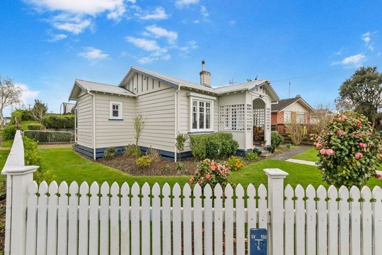 Photo of property in 17 Harris Street, Huntly, 3700