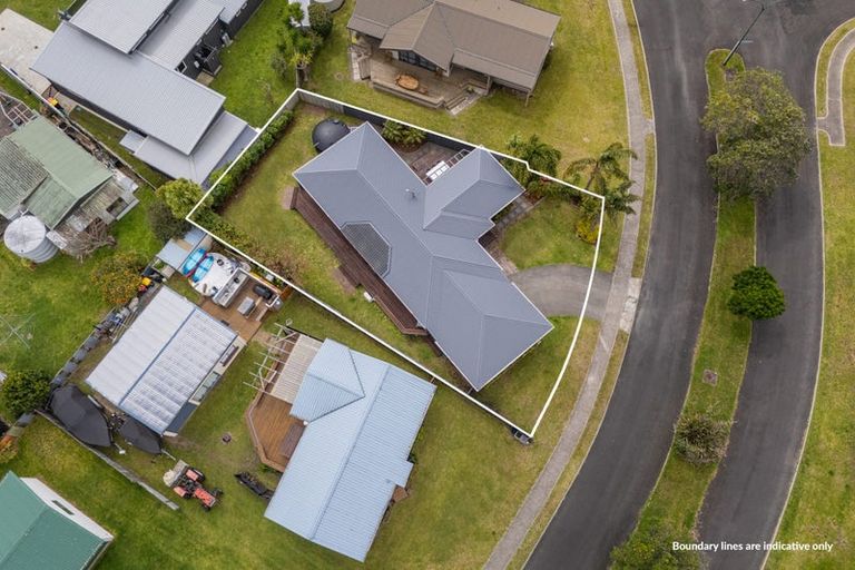 Photo of property in 11 Morcom Drive, Cooks Beach, Whitianga, 3591