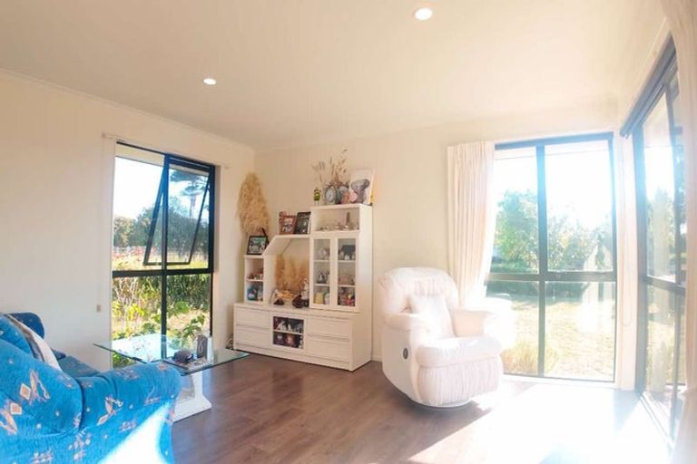 Photo of property in 460 Bald Hill Road, Waiuku, 2681