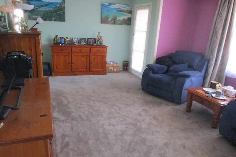 Photo of property in 22 Thompson Street, Tokoroa, 3420