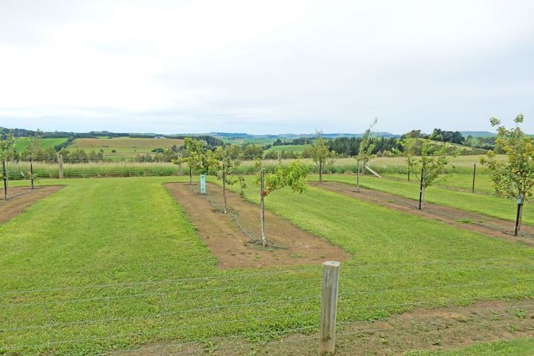 Photo of property in 22 Finlays Road, Windsor, Oamaru, 9491