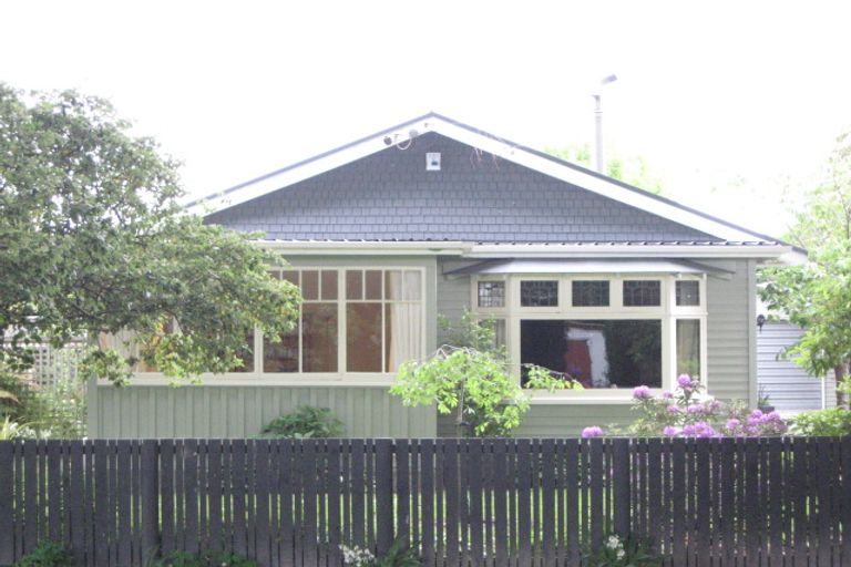 Photo of property in 56 Dudley Street, Richmond, Christchurch, 8013