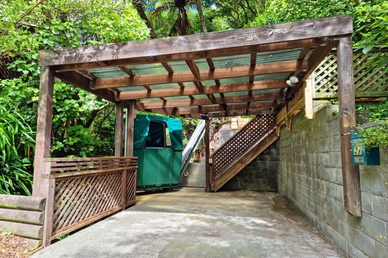 Photo of property in 37 Norwich Street, Wilton, Wellington, 6012