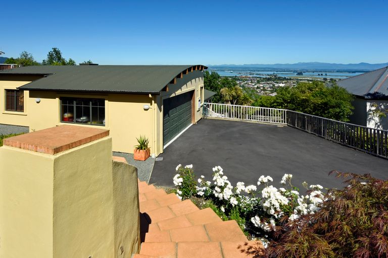 Photo of property in 59 Coster Street, Enner Glynn, Nelson, 7011