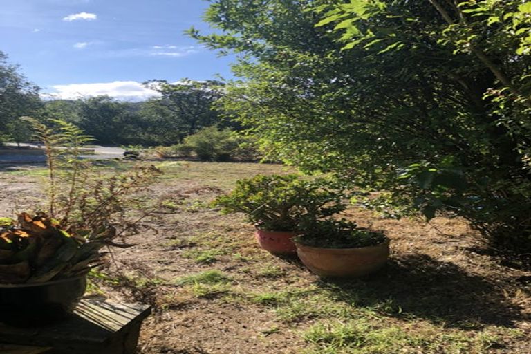 Photo of property in 8 Parawera Drive, Acacia Bay, Taupo, 3330