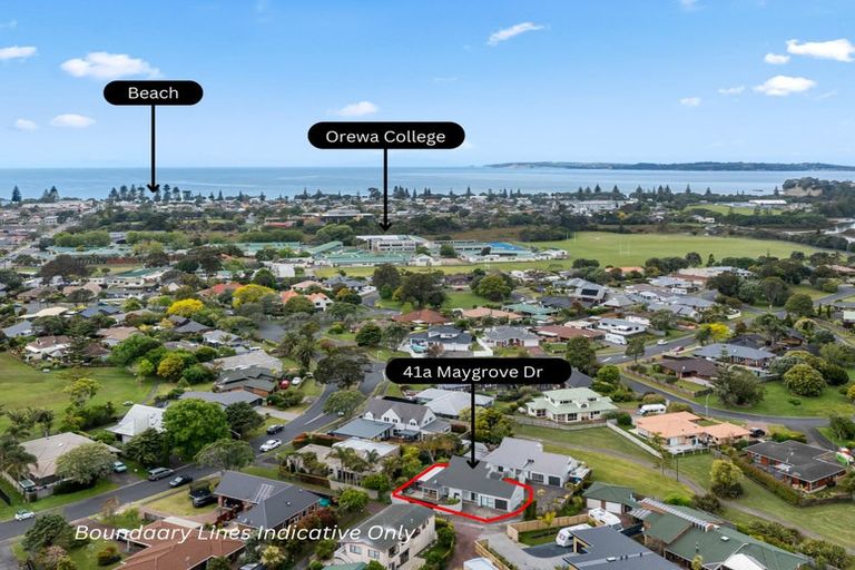 Photo of property in 41a Maygrove Drive, Orewa, 0931