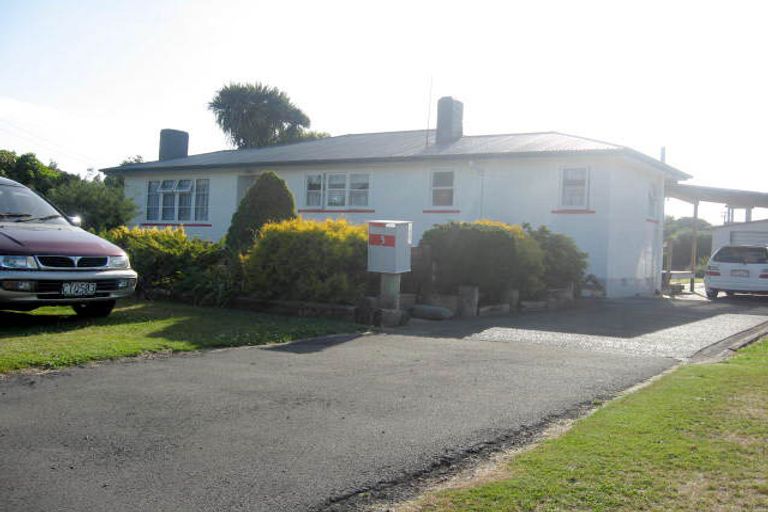 Photo of property in 3 Madras Street, Aramoho, Whanganui, 4500